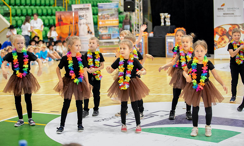 Przegląd Twórczości Tanecznej Dzieci z Przedszkoli i Szkół Miasta i Gminy Inowrocław, zorganizowany przez Stowarzyszenie Promocji Tańca RAZ DWA TRZY